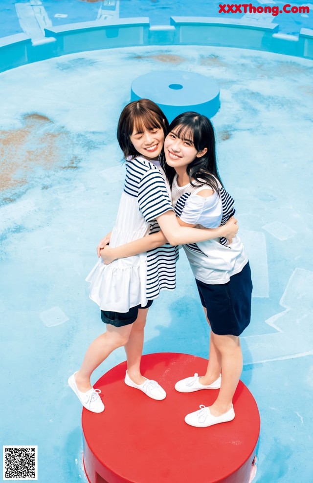 宮田愛萌 & 森本茉莉, Young Jump 2021 No.47 (ヤングジャンプ 2021年47号) No.54bd3c